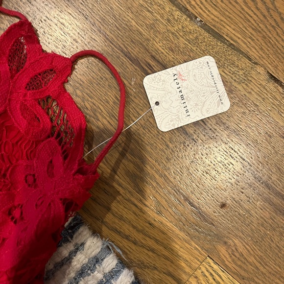 NWT ADELLA V-Neck Sleeveless Lace Smocked Back Cotton Blend Ruffle Layered C… - Picture 6 of 9